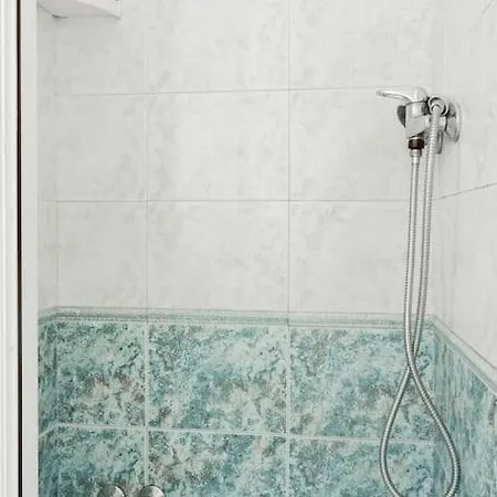 R-house - Collecorvino