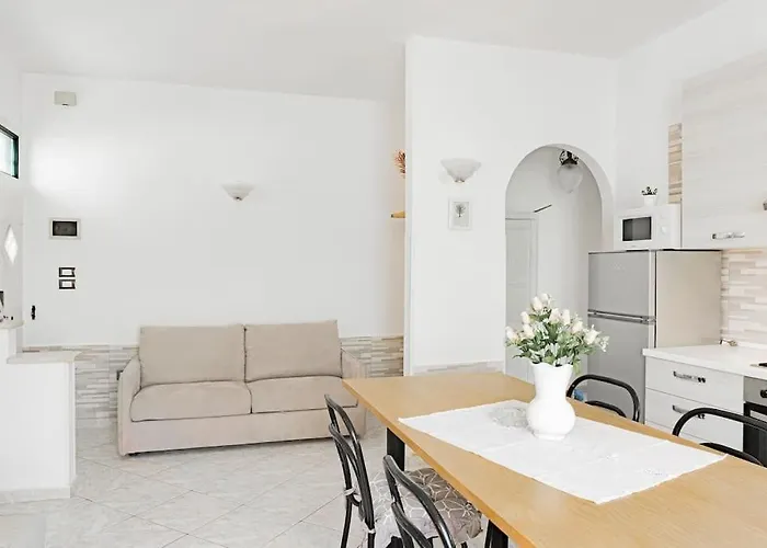 Апартаменты R-house - Collecorvino