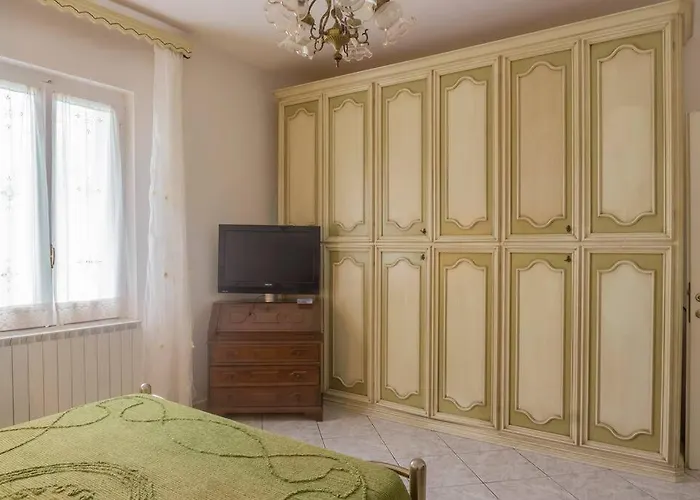 Апартаменты R-house - *